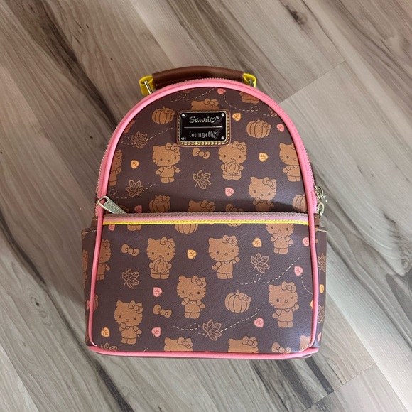 Rare Sanrio Hello Kitty Fall Pumpkin Loungefly Backpack - Picture 1 of 7